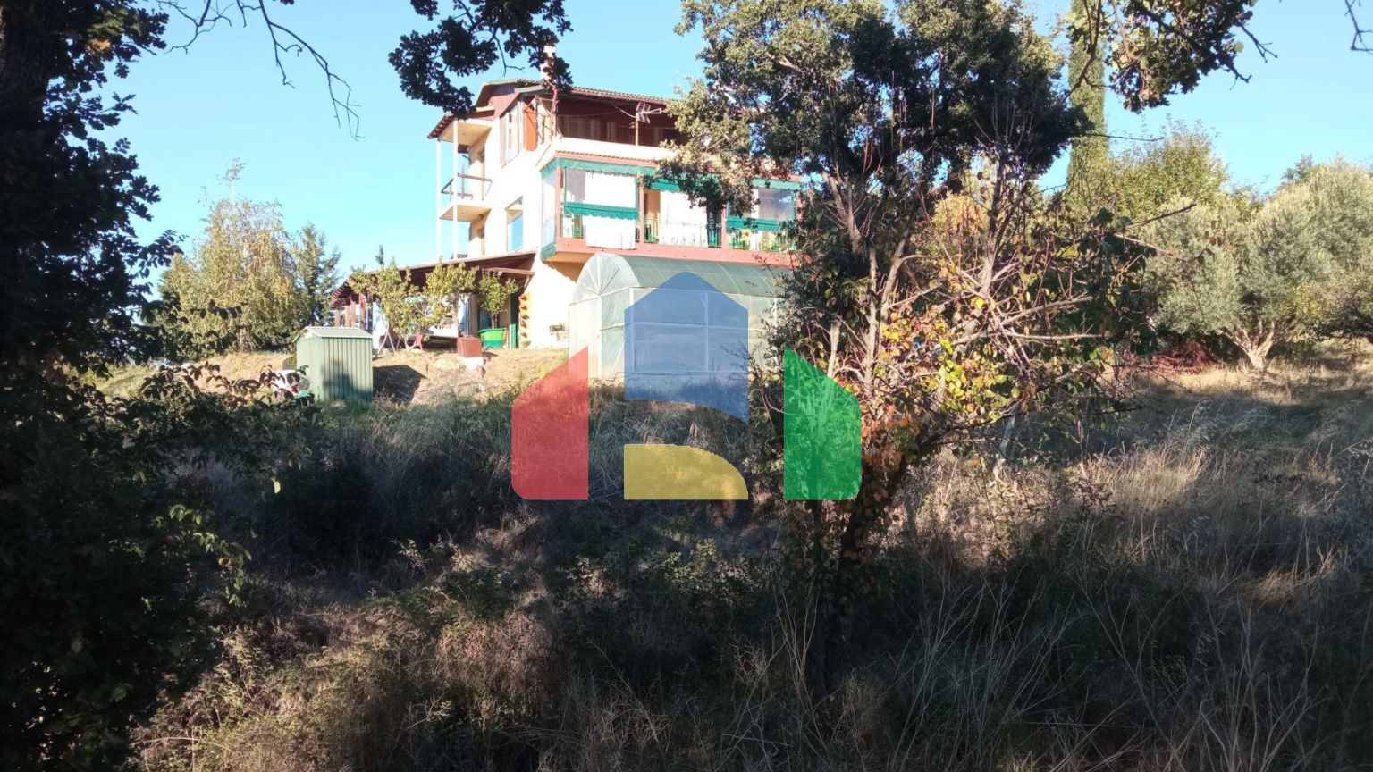 Продаж - Котедж 240 m² в передмісті Салонік