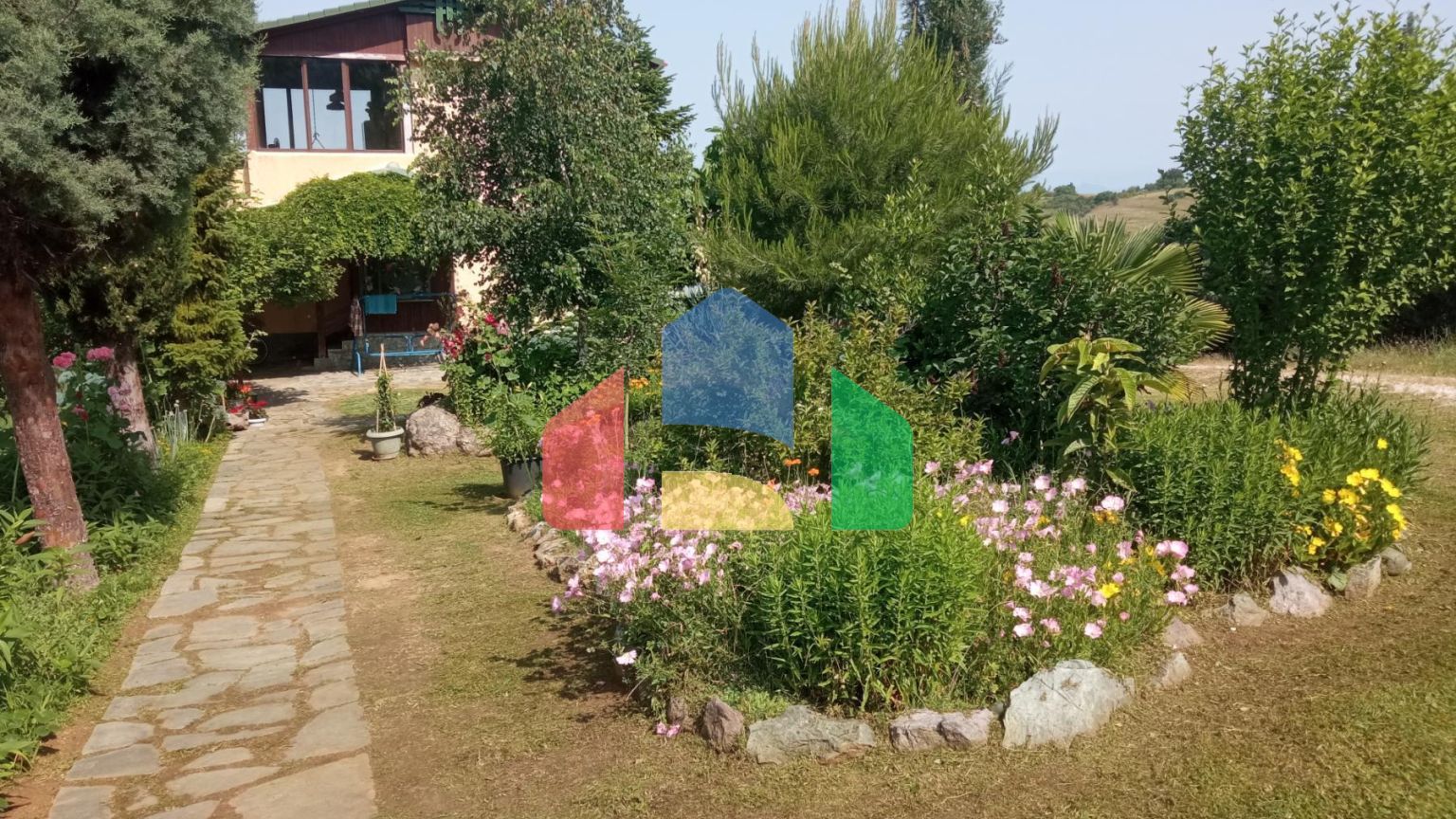 Продаж - Котедж 240 m² в передмісті Салонік