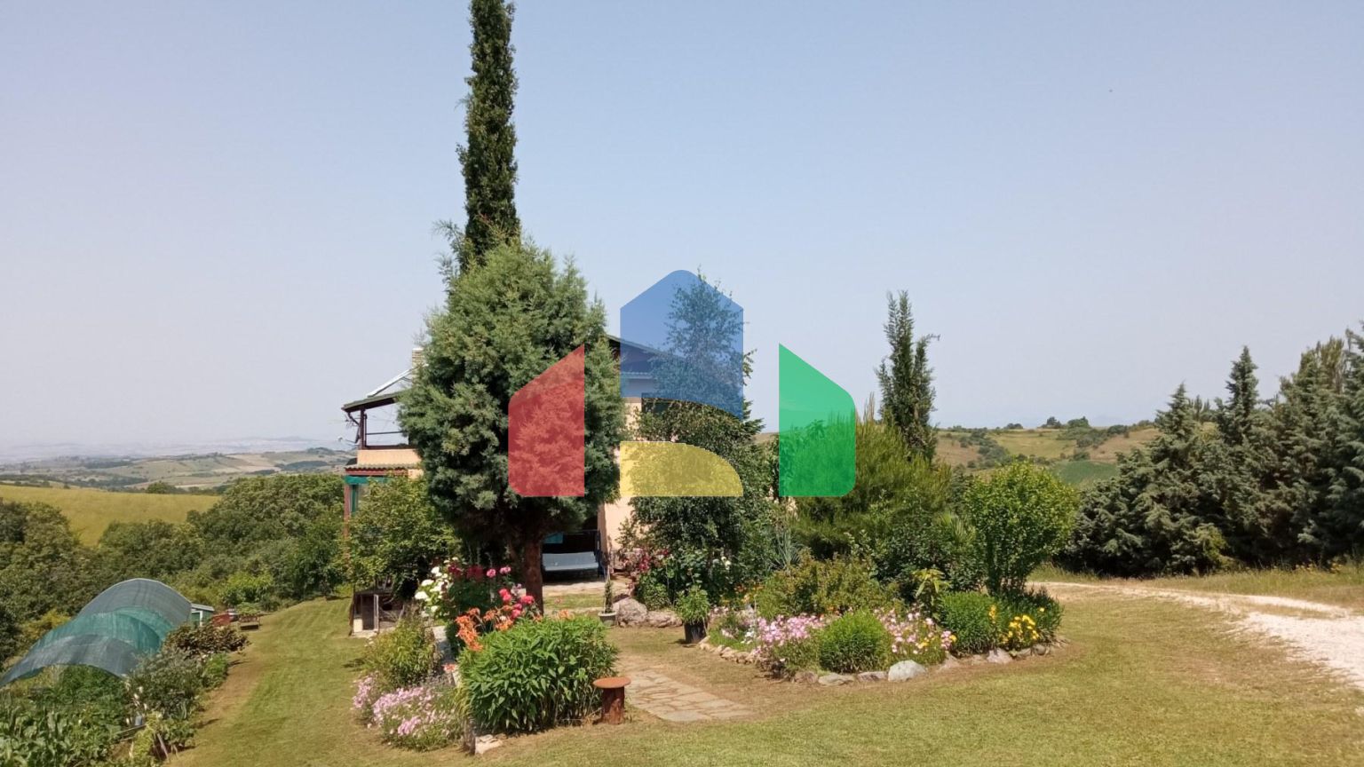 Продаж - Котедж 240 m² в передмісті Салонік