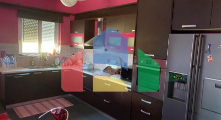 Продаж - Квартира 190 m² Евія