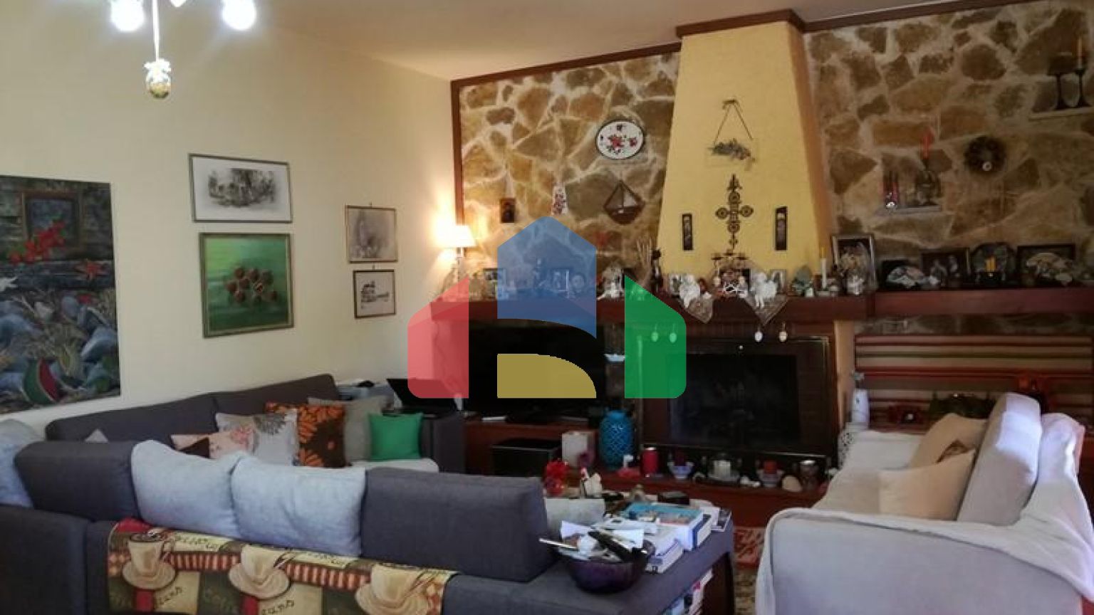 Продажа - Коттедж 100 m² Эвия