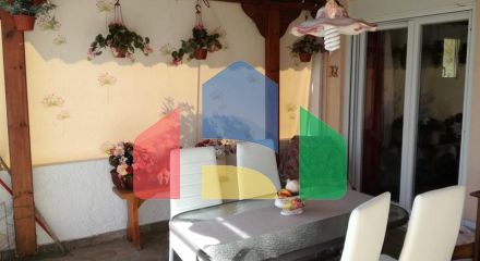 Продажа - Коттедж 100 m² Эвия