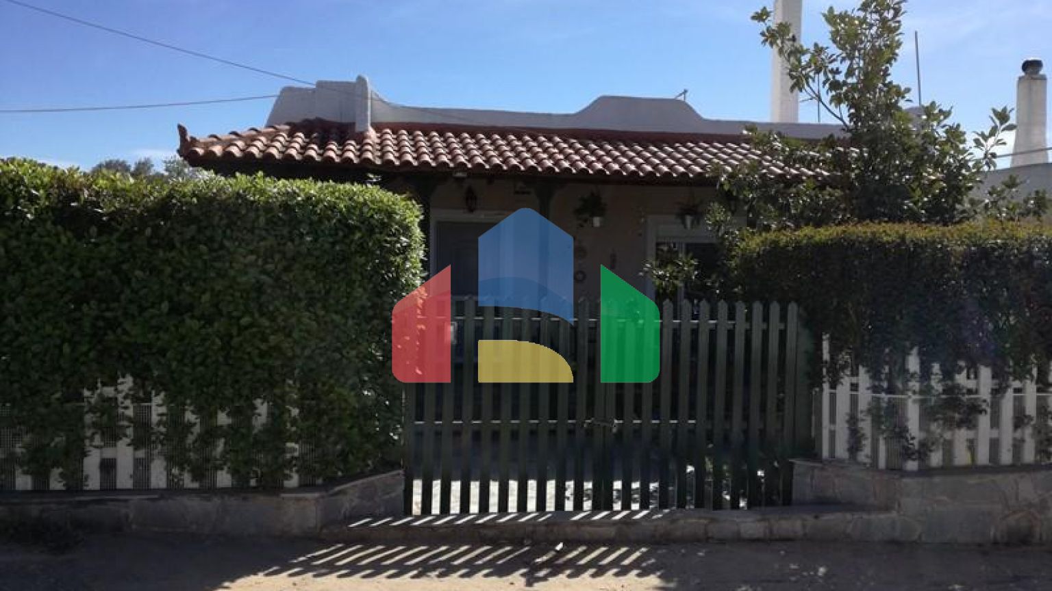 Продажа - Коттедж 100 m² Эвия