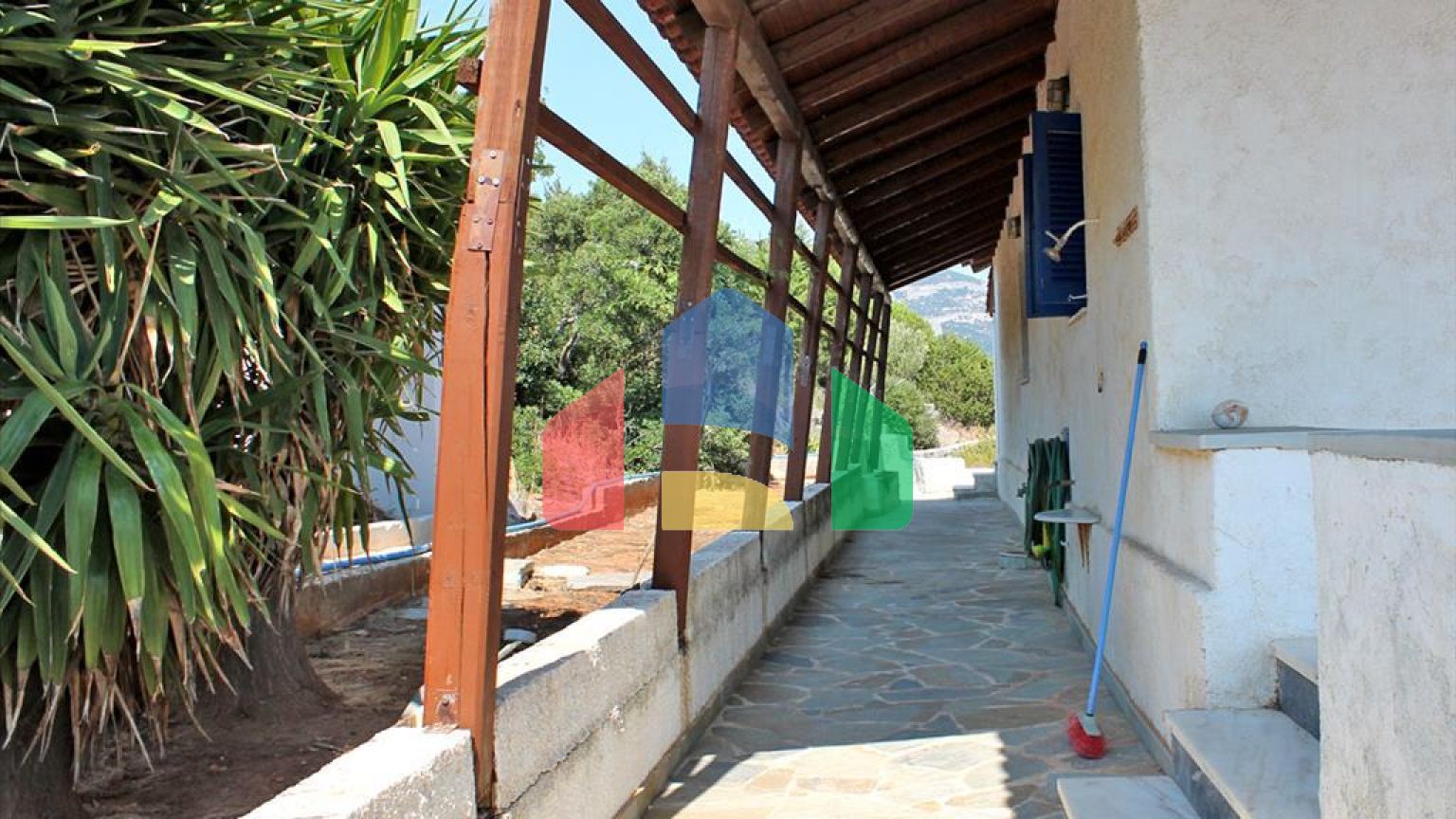 Продажа - Коттедж 145 m² Эвия