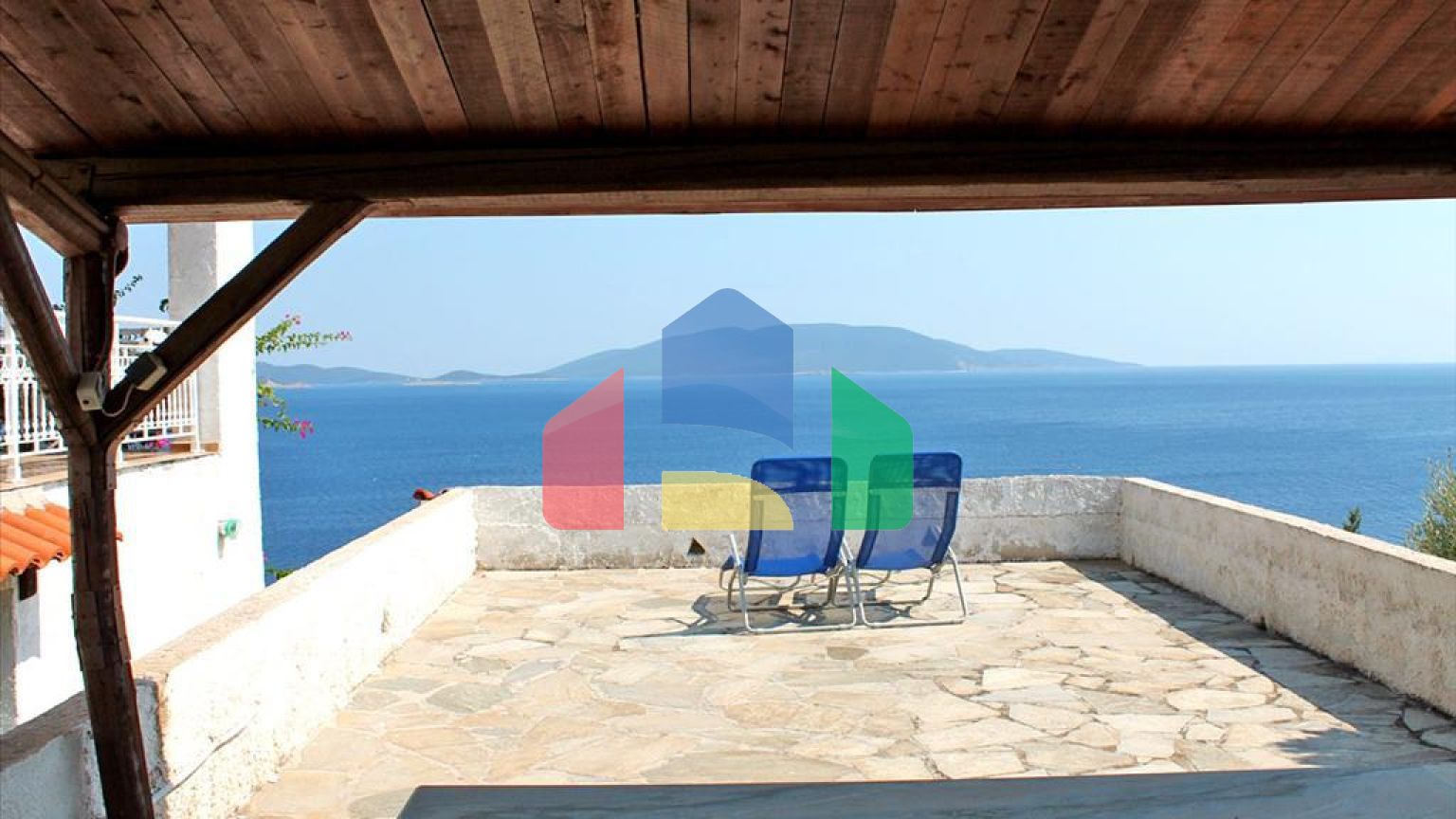 Продажа - Коттедж 145 m² Эвия