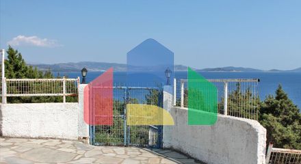 Продажа - Коттедж 145 m² Эвия