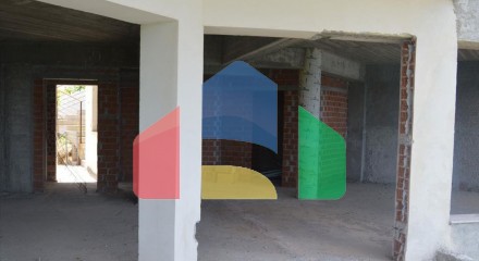 Продаж - Будівля 470 m² Евія