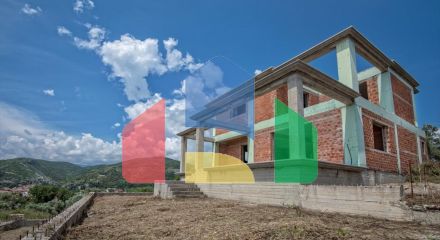 Продажа - Таунхаус 196 m² Эвия