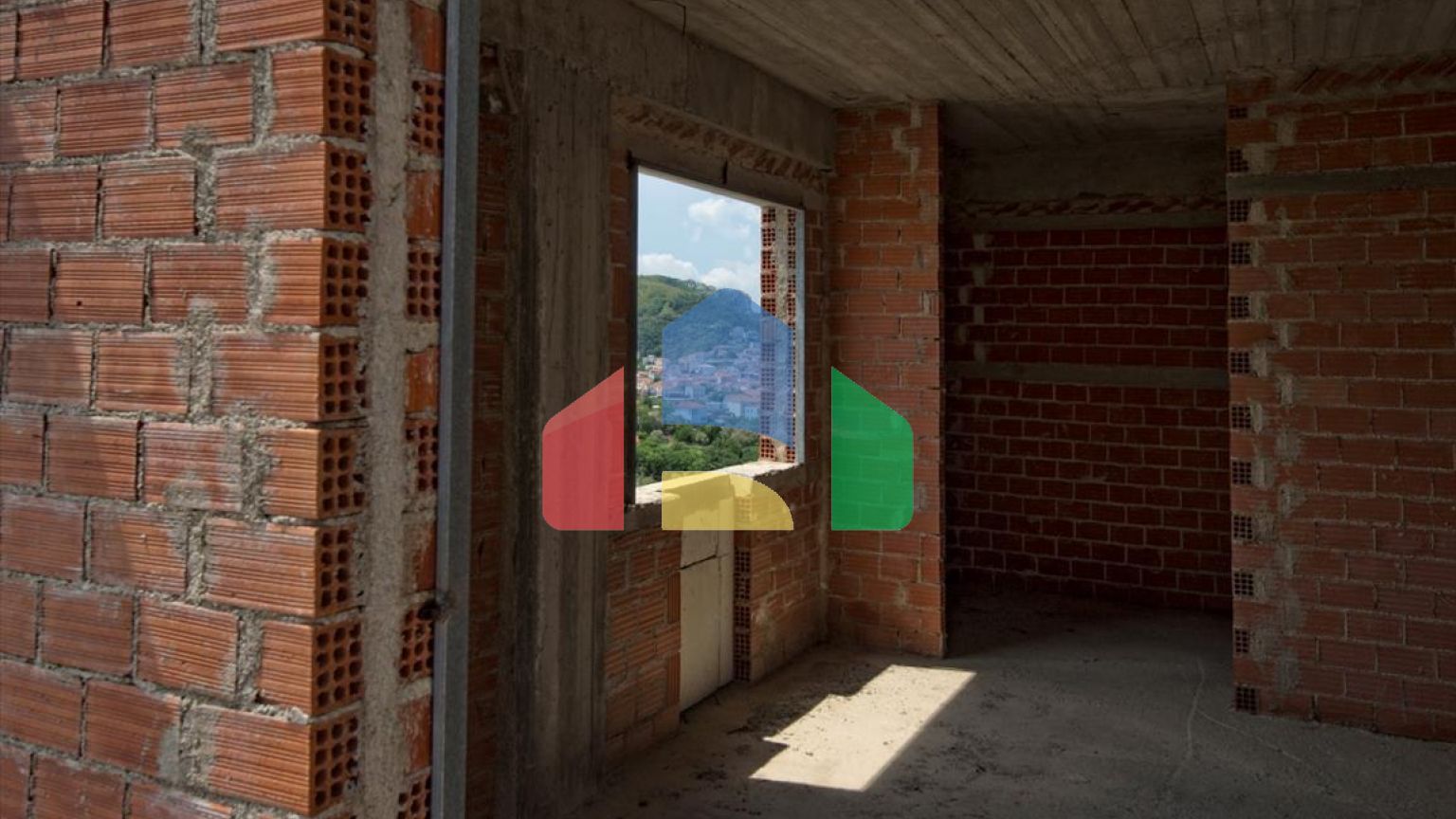 Продаж - Таунхаус 196 m² Евія