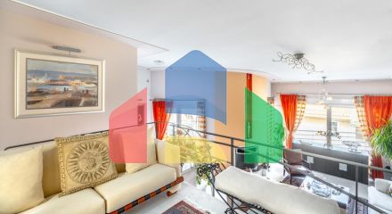 Продаж - Котедж 312 m² Евія