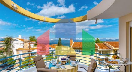 Продаж - Котедж 312 m² Евія