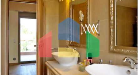 Продажа - Вилла 220 m² Эвия