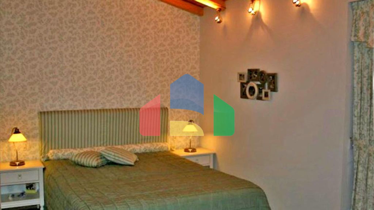 Продажа - Вилла 220 m² Эвия