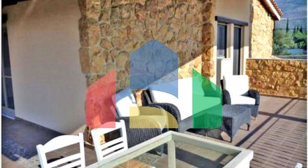 Продажа - Вилла 220 m² Эвия