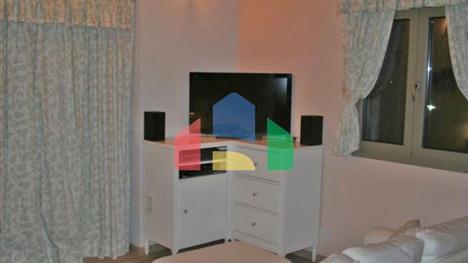 Продажа - Вилла 220 m² Эвия