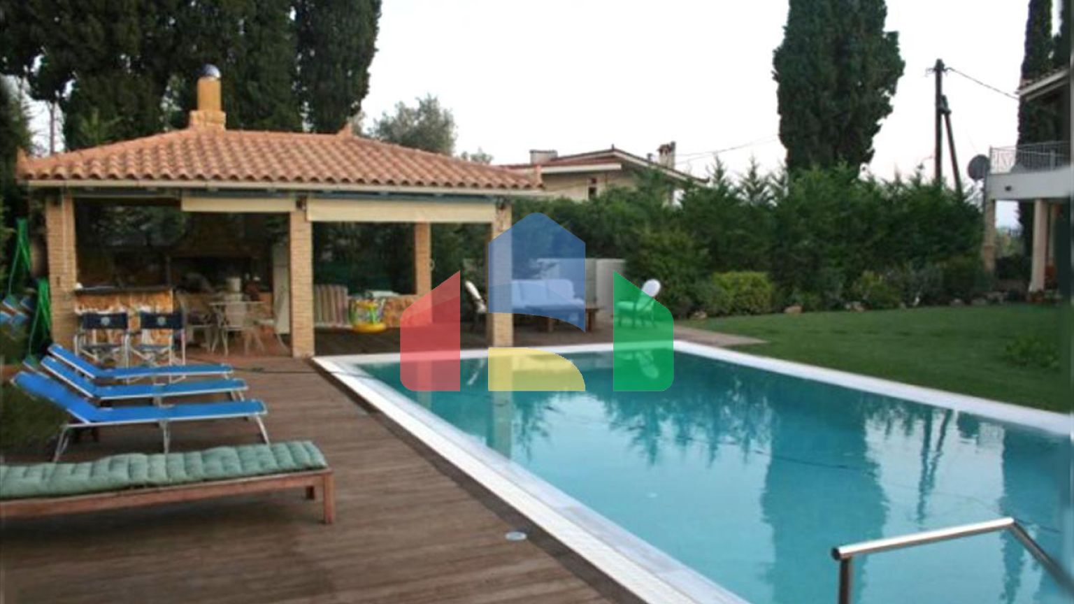 Продажа - Вилла 220 m² Эвия