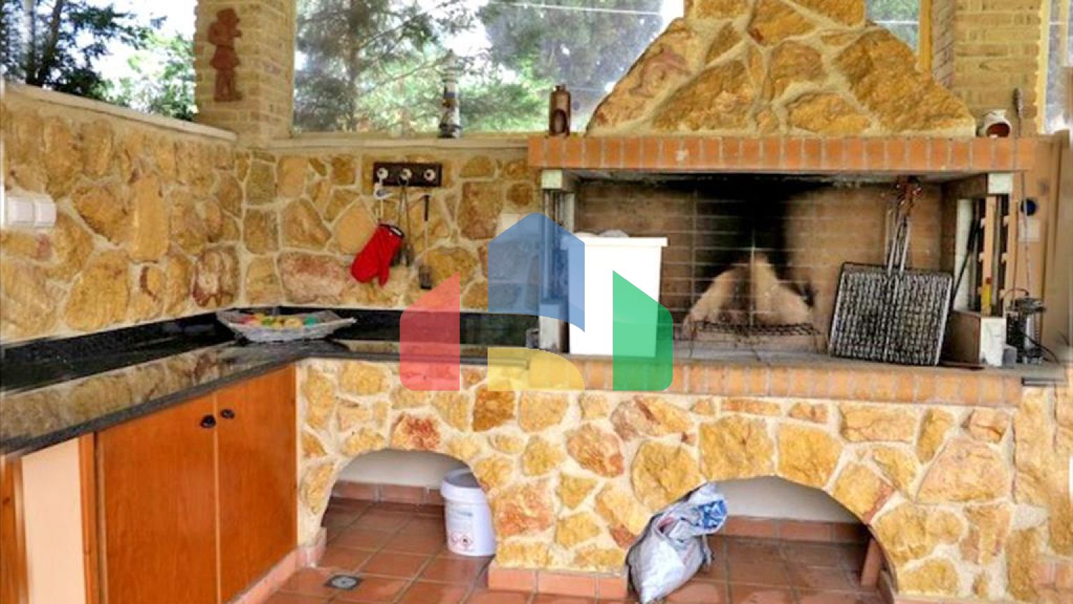 Продажа - Вилла 220 m² Эвия