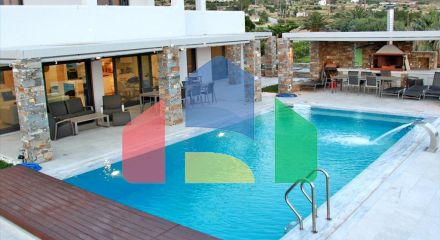 For Sale - Villa 475 m² on the Euboea island