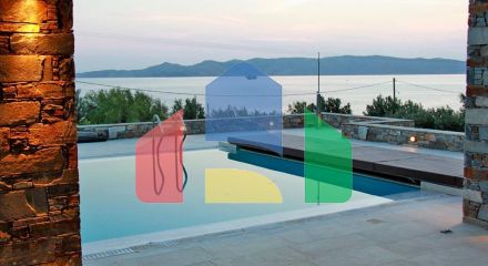 Продажа - Вилла 475 m² Эвия