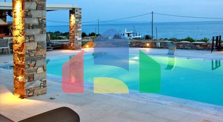 Продажа - Вилла 475 m² Эвия