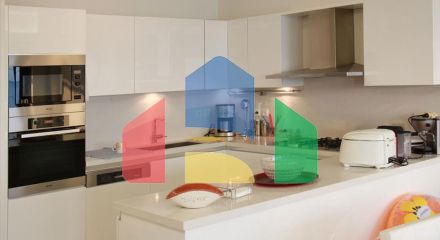 Продажа - Вилла 475 m² Эвия