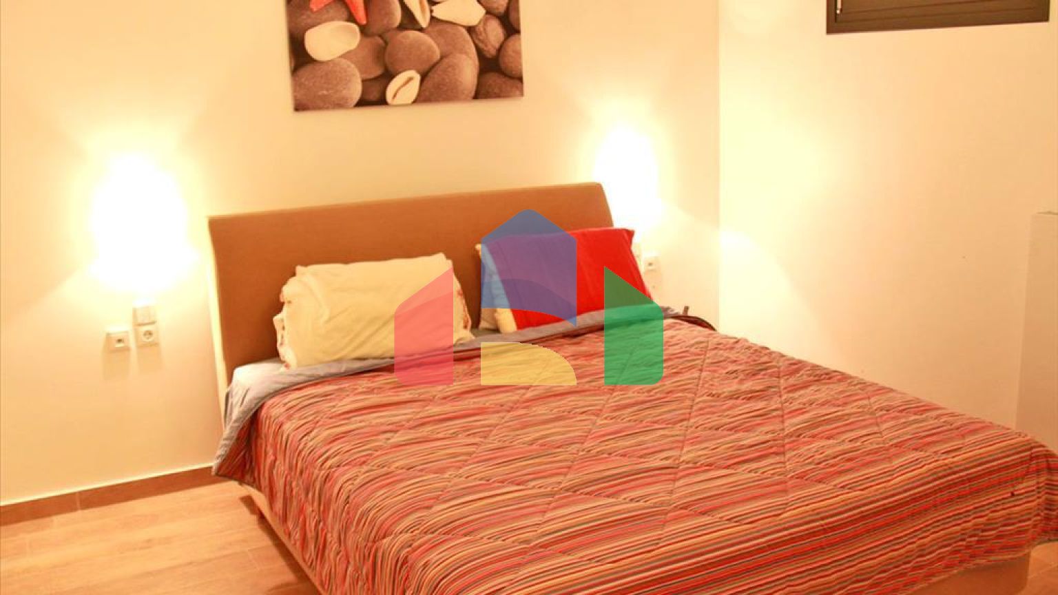 Продажа - Вилла 475 m² Эвия