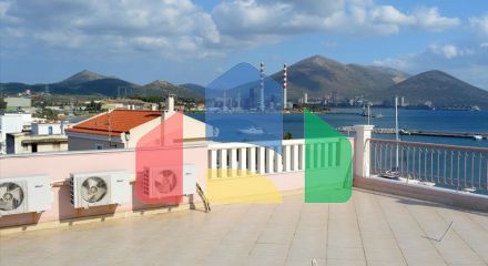 Продаж - Готель 720 m² Евія