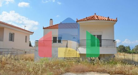 Продаж - Котедж 80 m² Евія