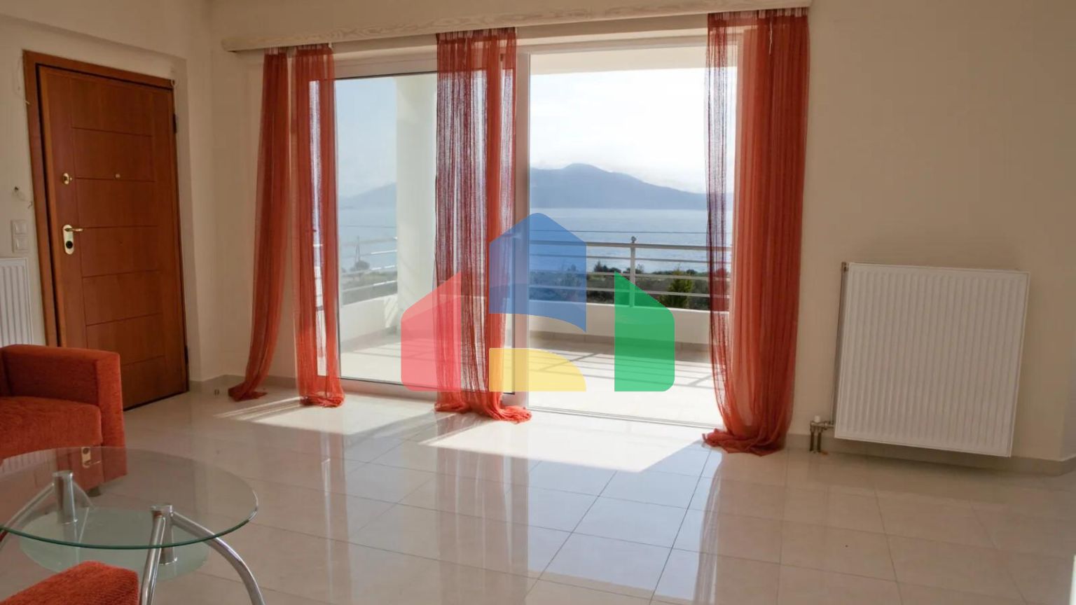 Продажа - Здание 480 m² Эвия