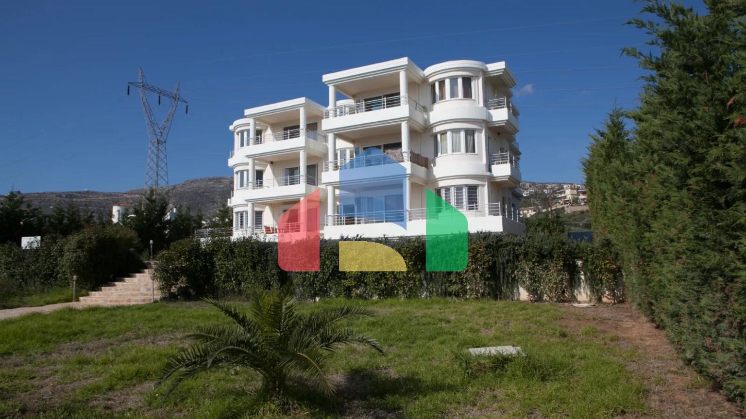 Продажа - Здание 480 m² Эвия