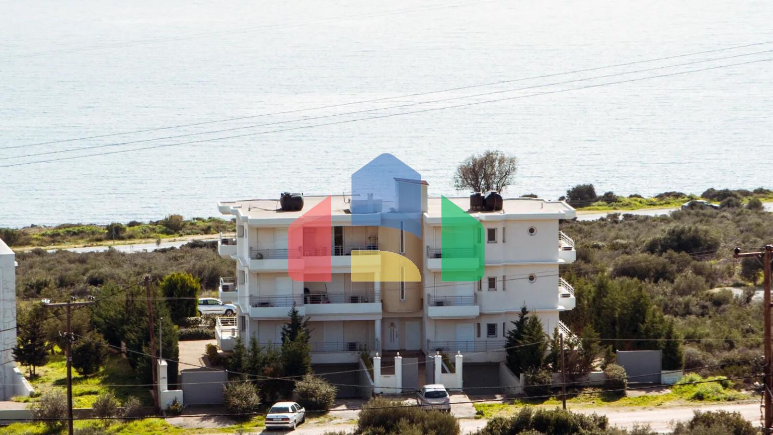 Продажа - Здание 480 m² Эвия