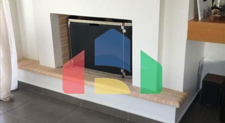 Продаж - Котедж 320 m² Евія