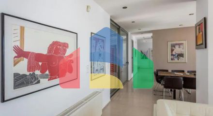 Продаж - Вілла 600 m² Евія