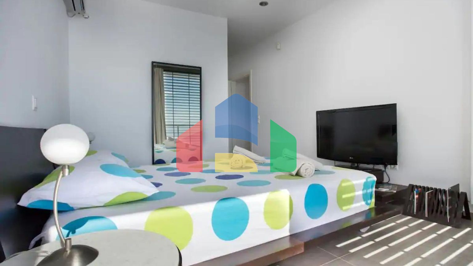 Продажа - Вилла 600 m² Эвия