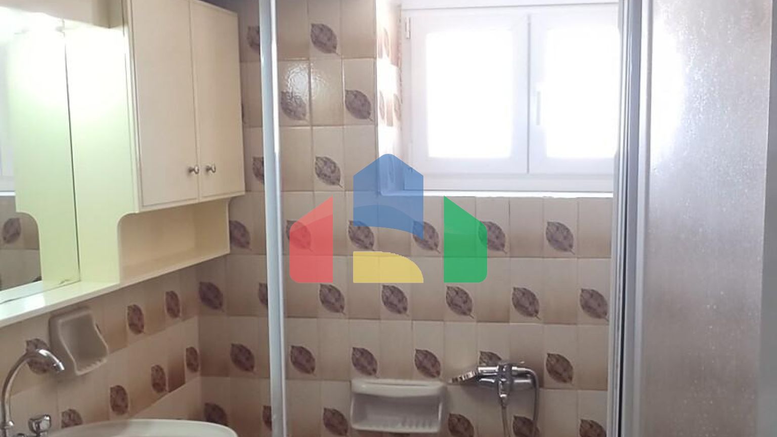 Продаж - Котедж 135 m² Евія