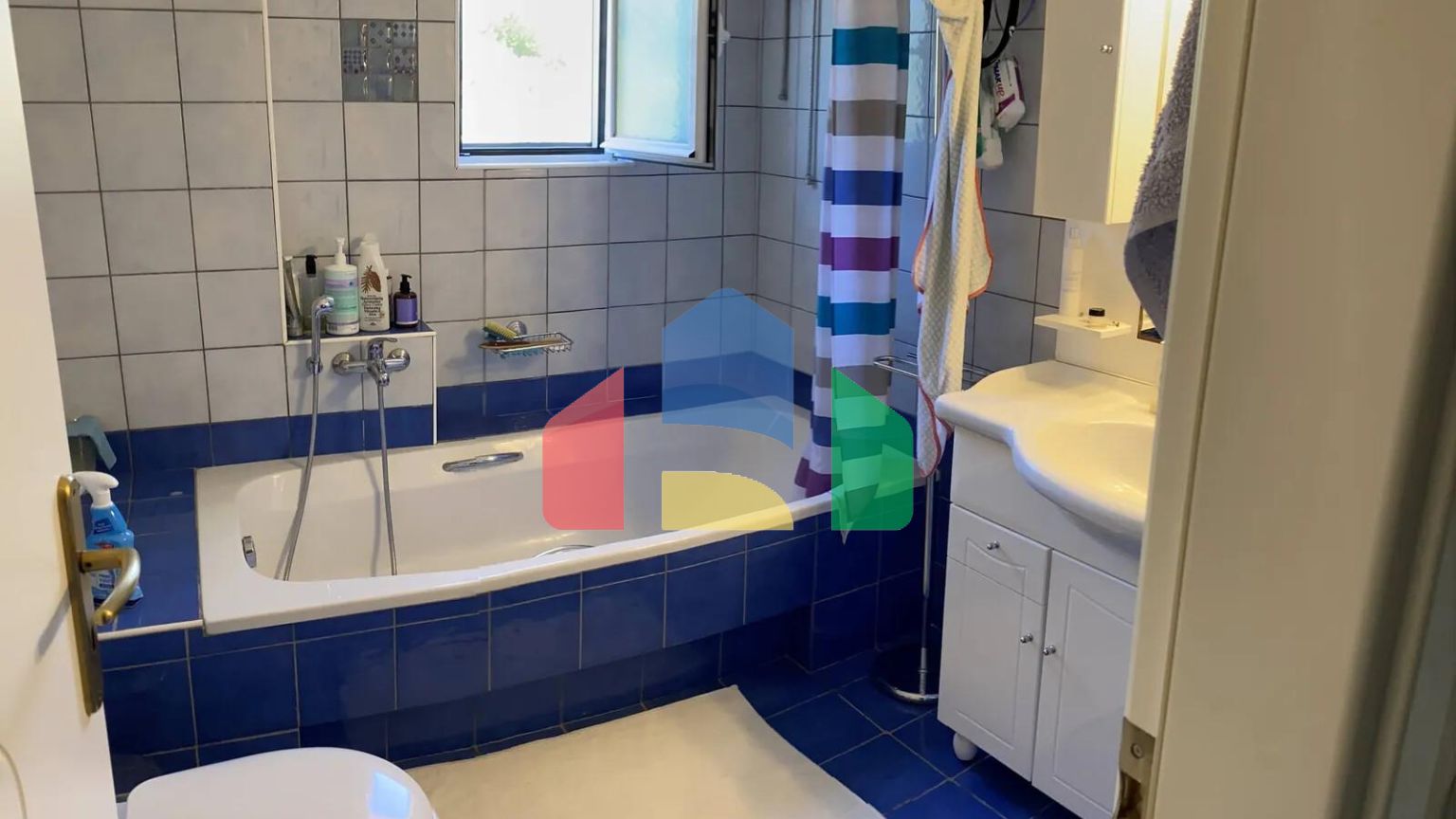 Продажа - Коттедж 150 m² Эвия