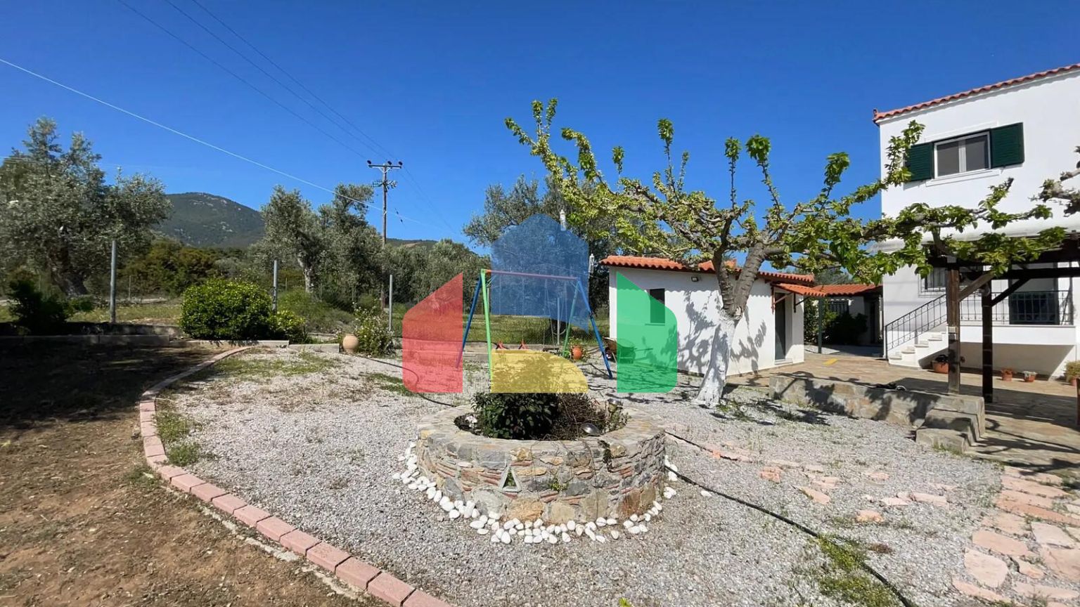 Продажа - Коттедж 150 m² Эвия