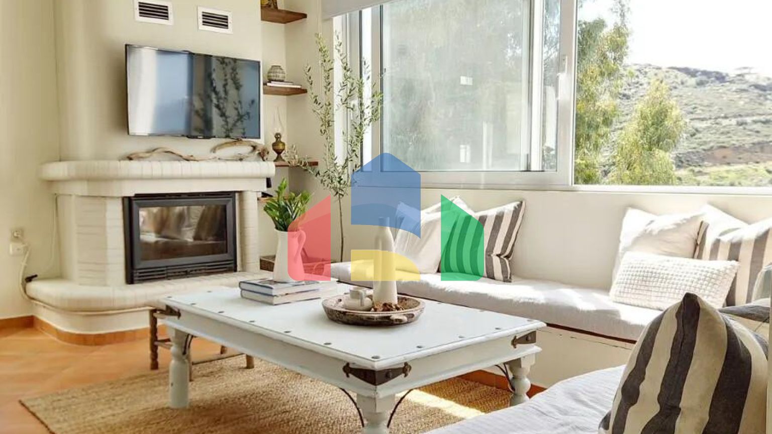 Продаж - Котедж 183 m² Евія