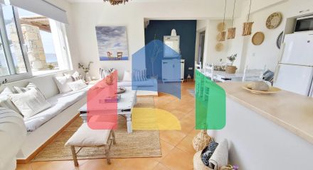 Продаж - Котедж 183 m² Евія