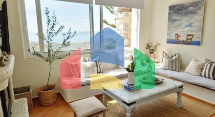 Продаж - Котедж 183 m² Евія