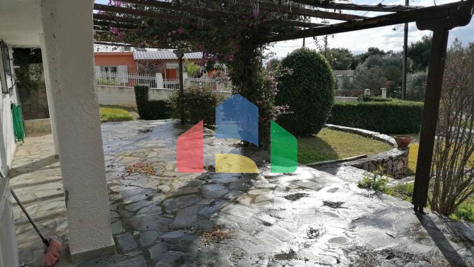 Продажа - Коттедж 200 m² Эвия