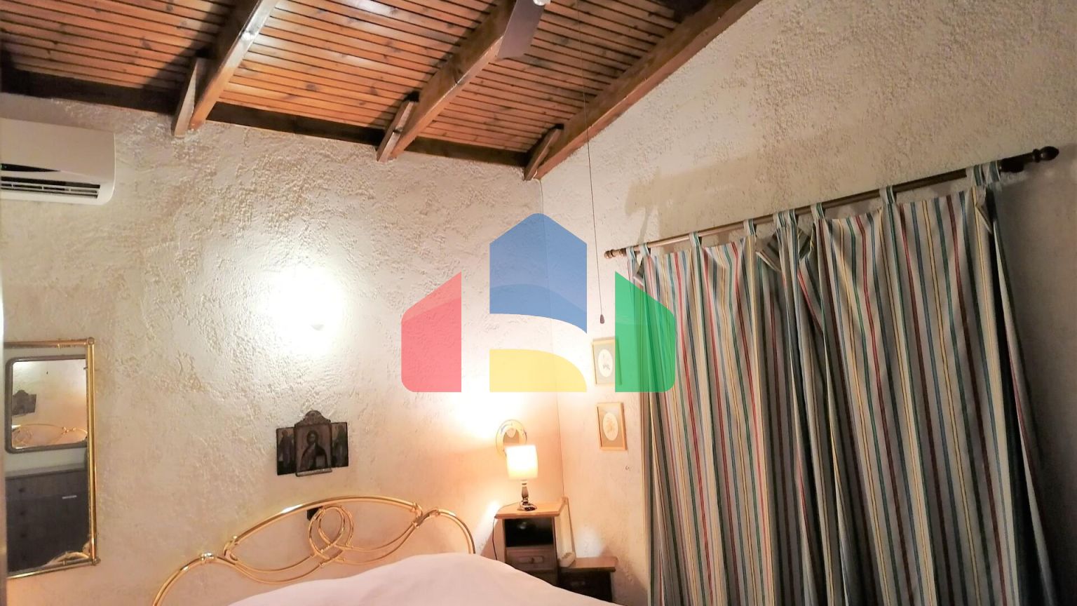 Продажа - Коттедж 200 m² Эвия