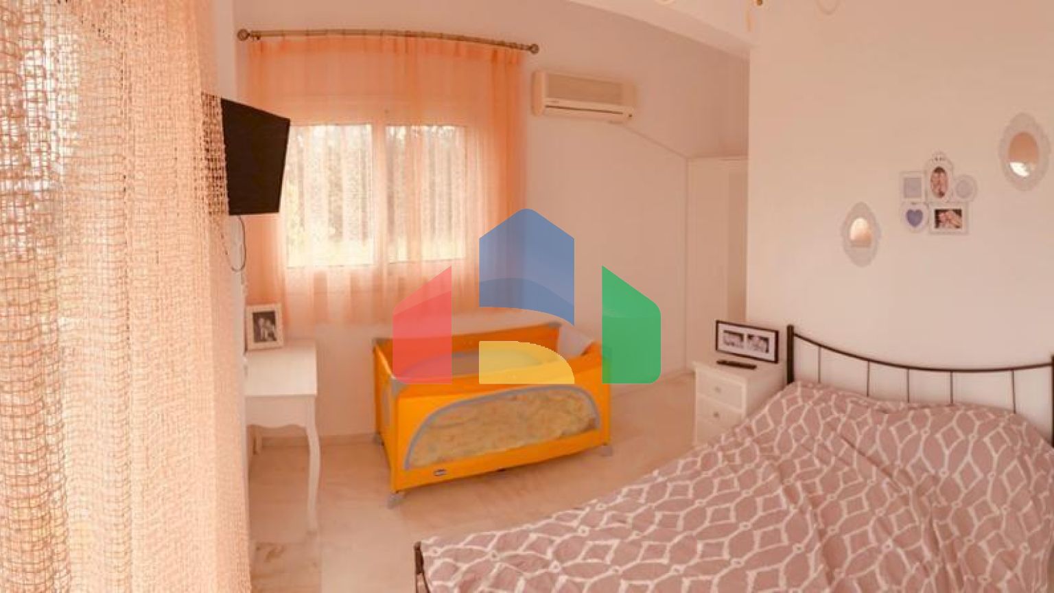 Продажа - Коттедж 200 m² Эвия