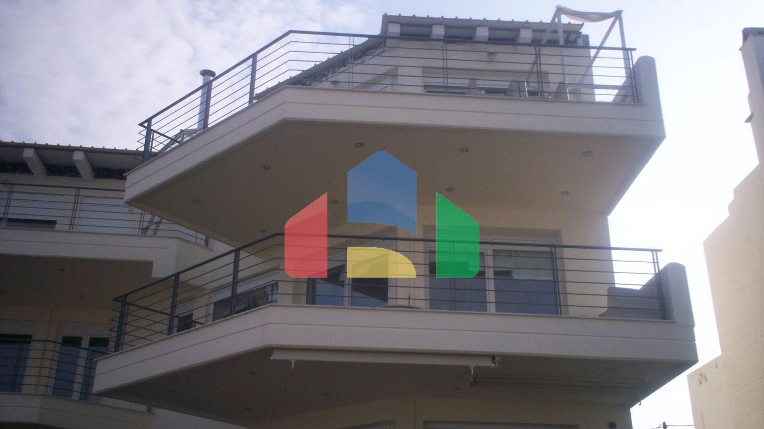 Продаж - Квартира 1406 m² Евія