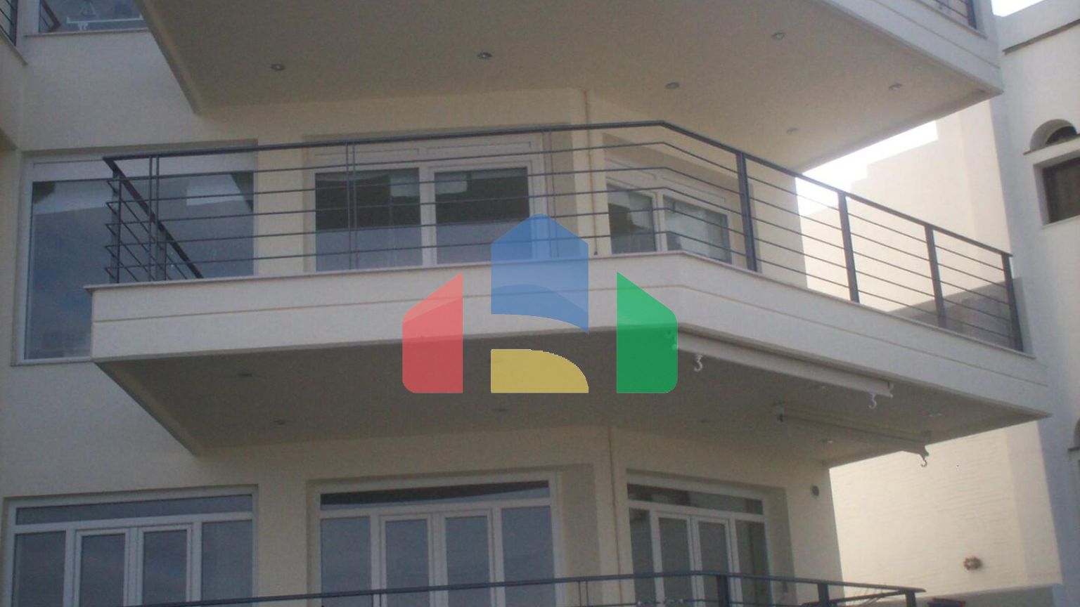 Продаж - Квартира 1406 m² Евія