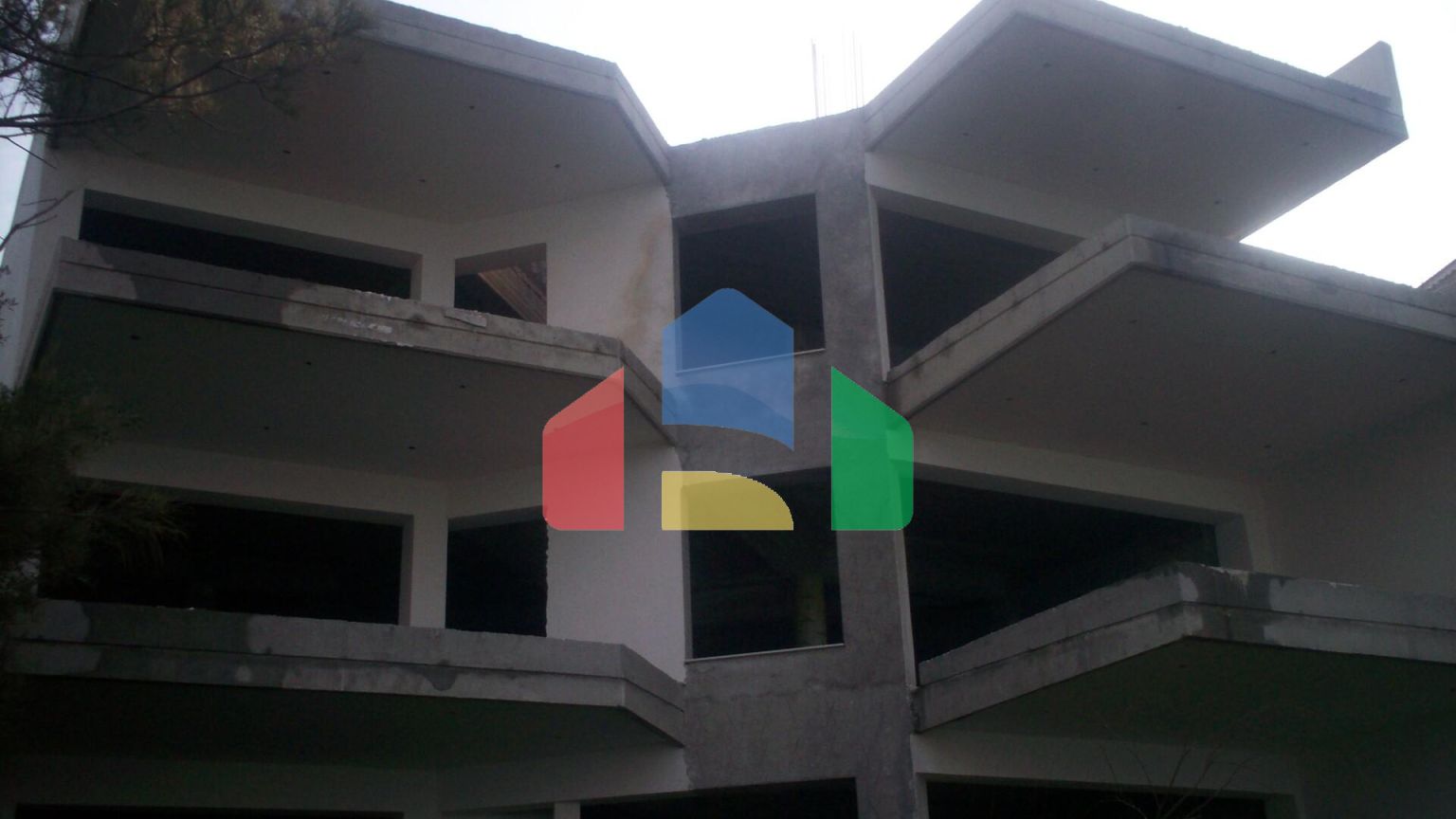 Продаж - Квартира 1406 m² Евія