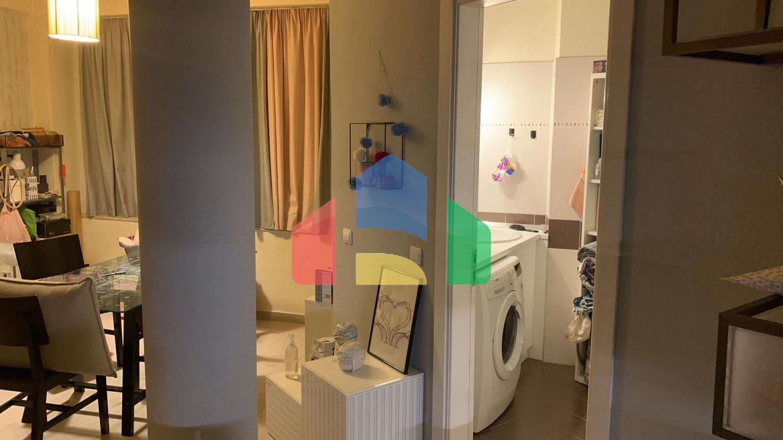 Продаж - Квартира 1406 m² Евія