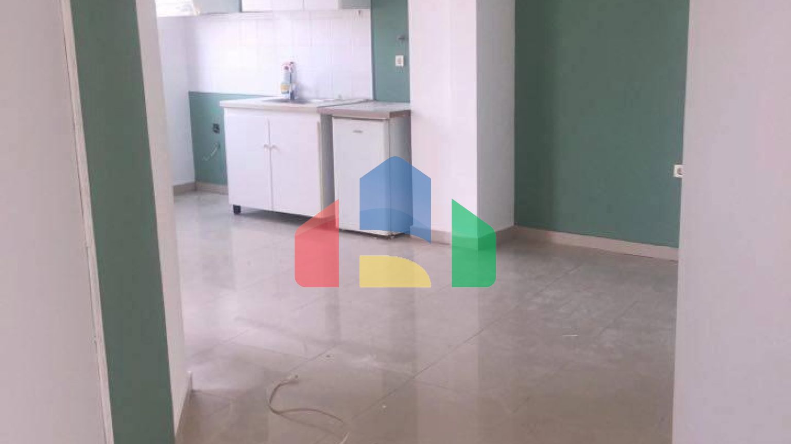 Продаж - Квартира 1406 m² Евія