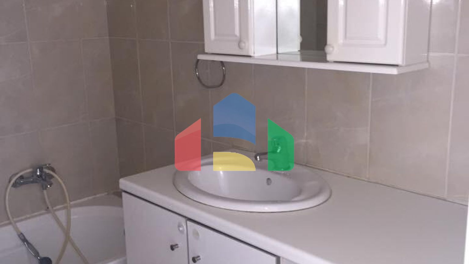 Продаж - Квартира 1406 m² Евія