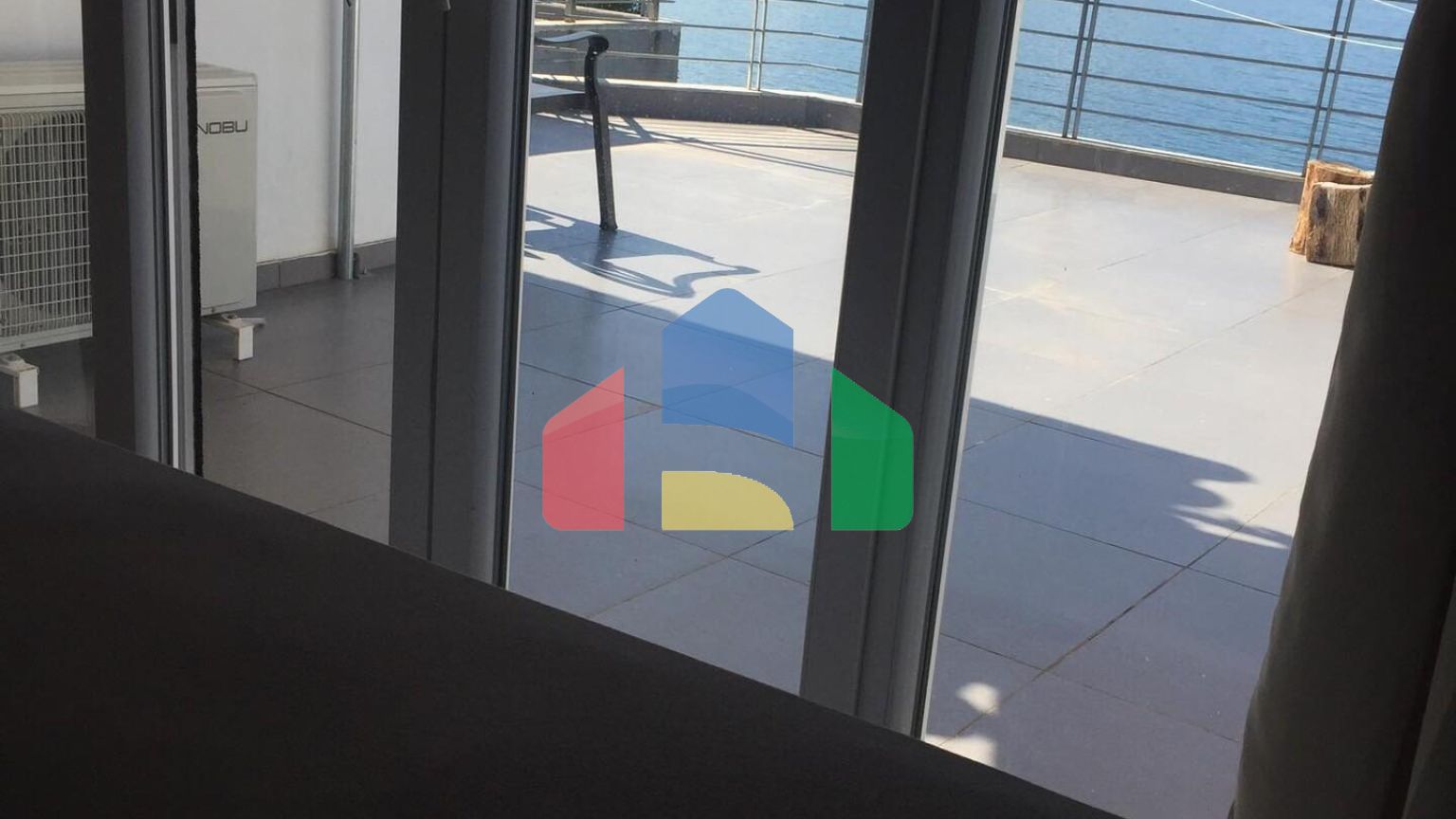 Продаж - Квартира 1406 m² Евія